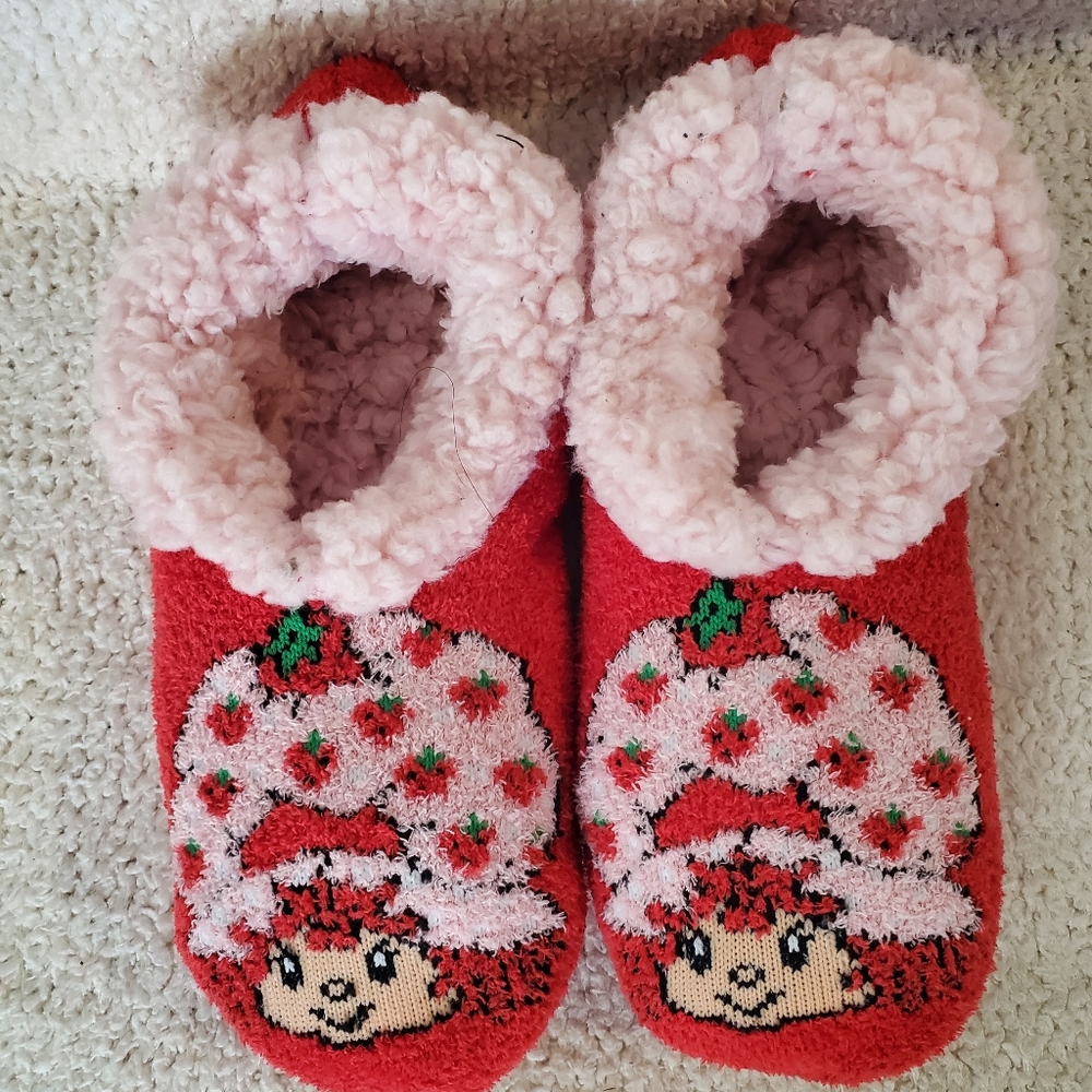 Steawberry Shortcake Slippers